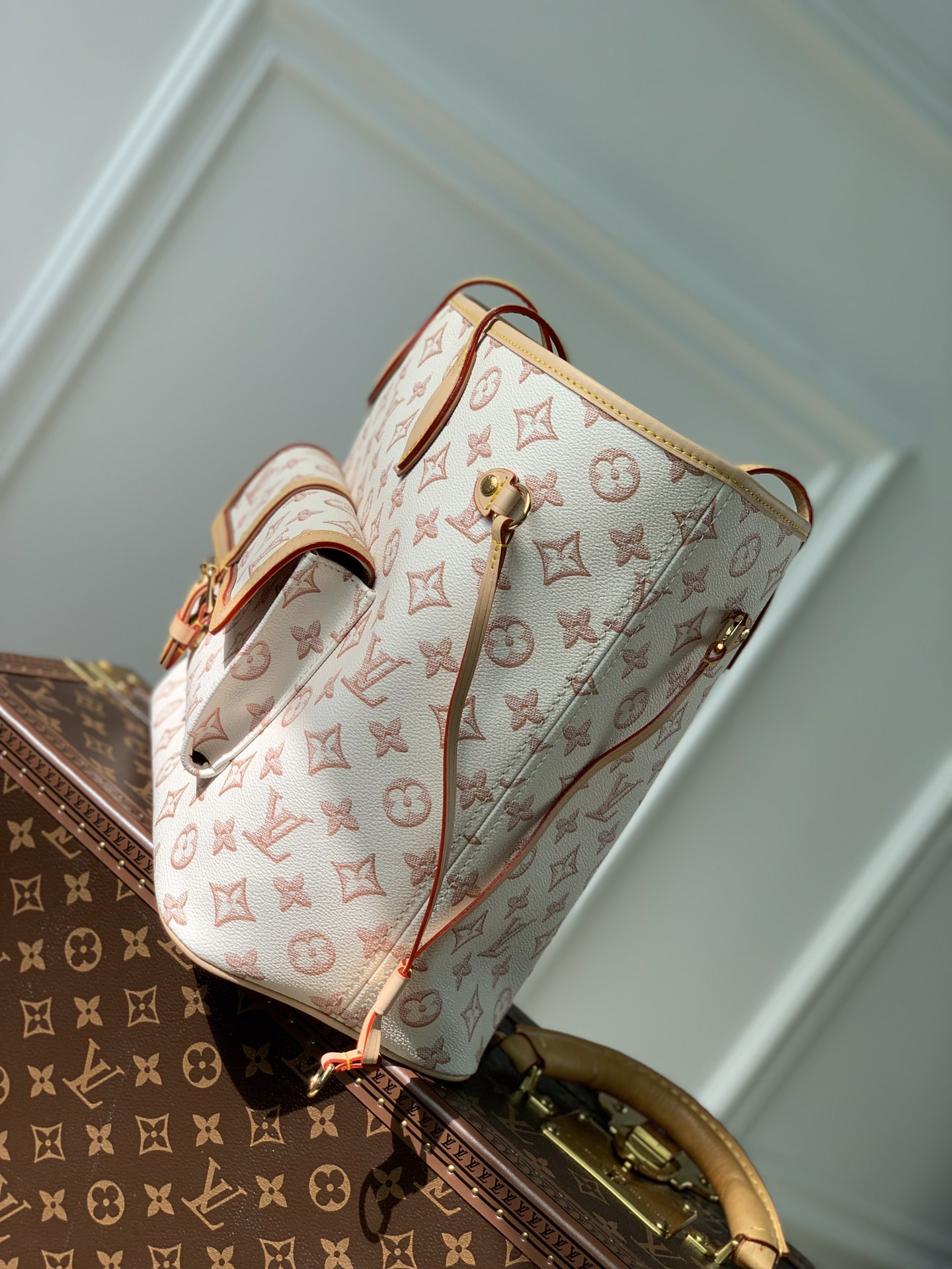 l0*is V*t0n neverfull m46102-32*29*17cm