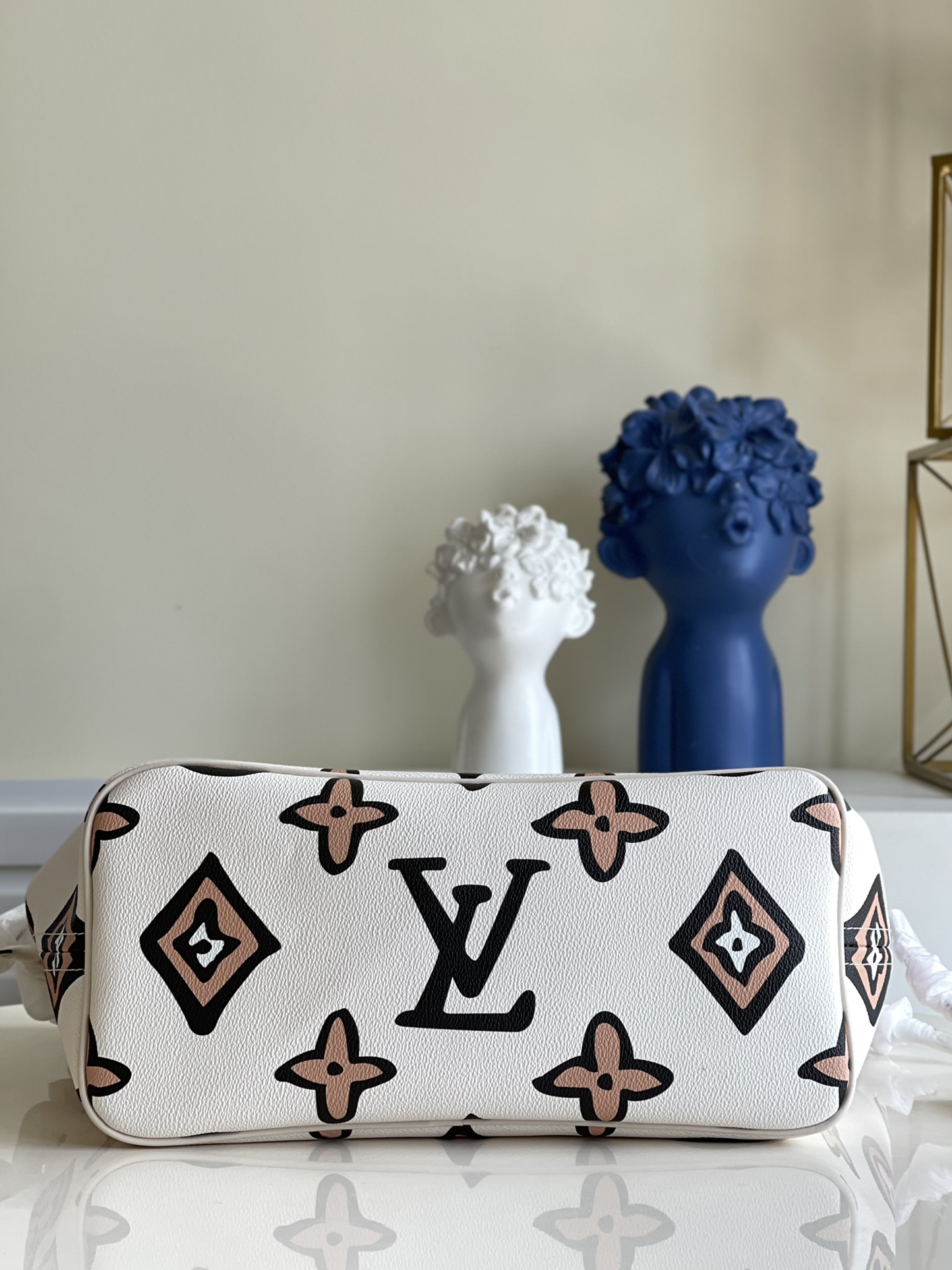 l0*is V*t0n neverfull wild at heart-32*29*17cm