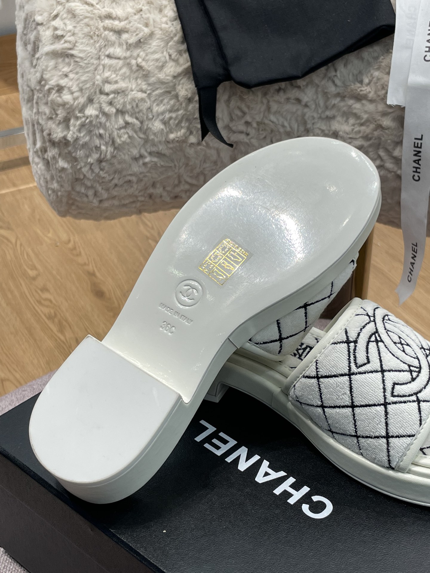 Ch@nel 2022ss Slides