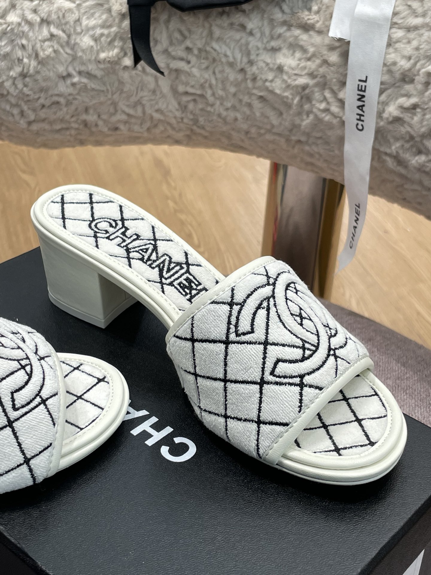 Ch@nel 2022ss Slides