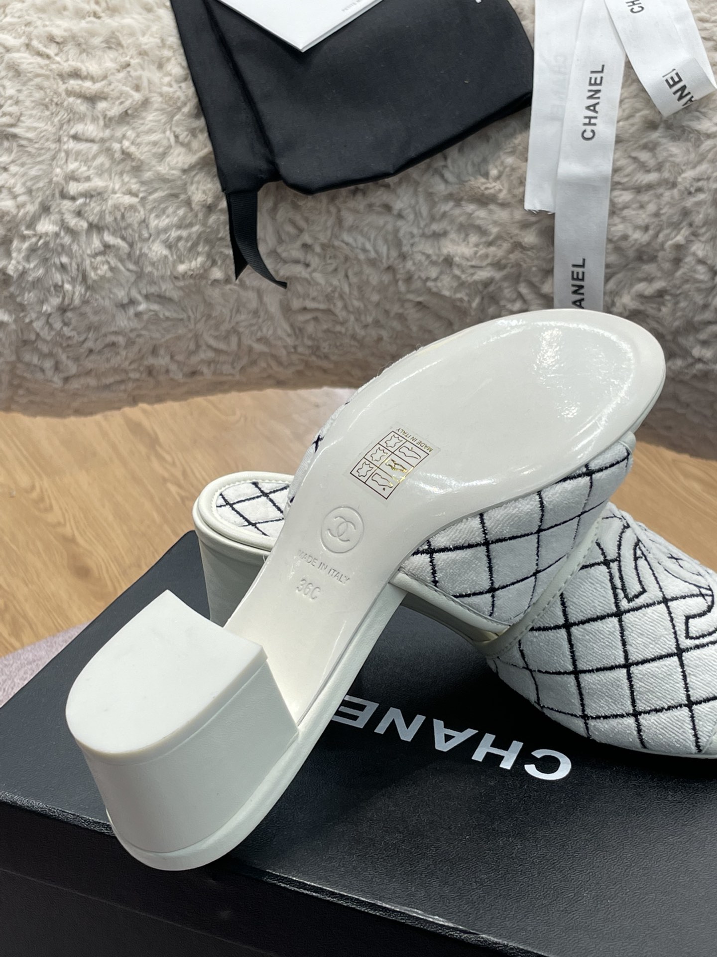 Ch@nel 2022ss Slides