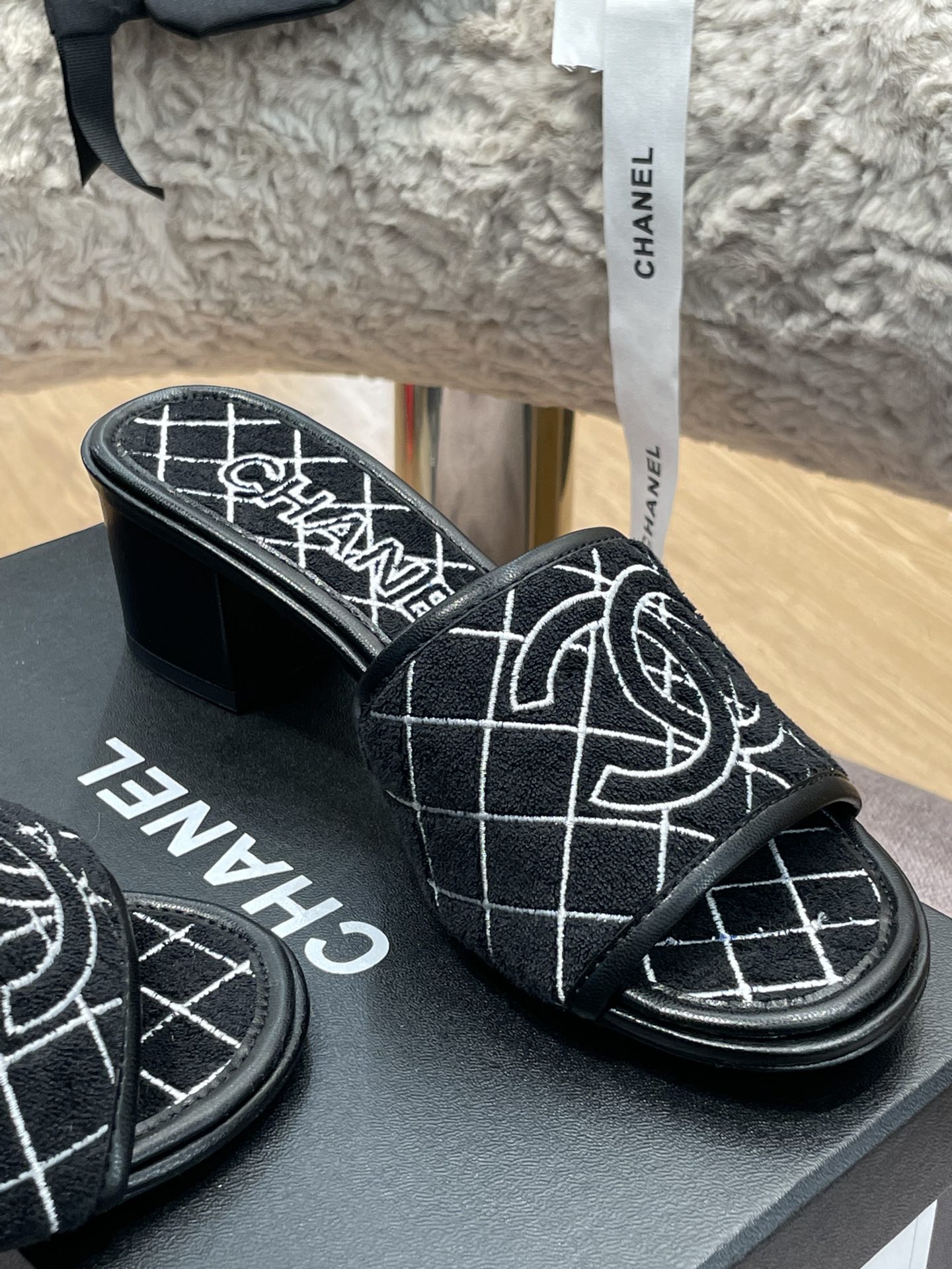 Ch@nel 2022ss Slides