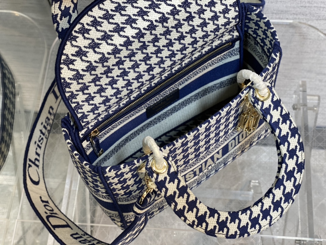 lady D*or handle bag-24cm