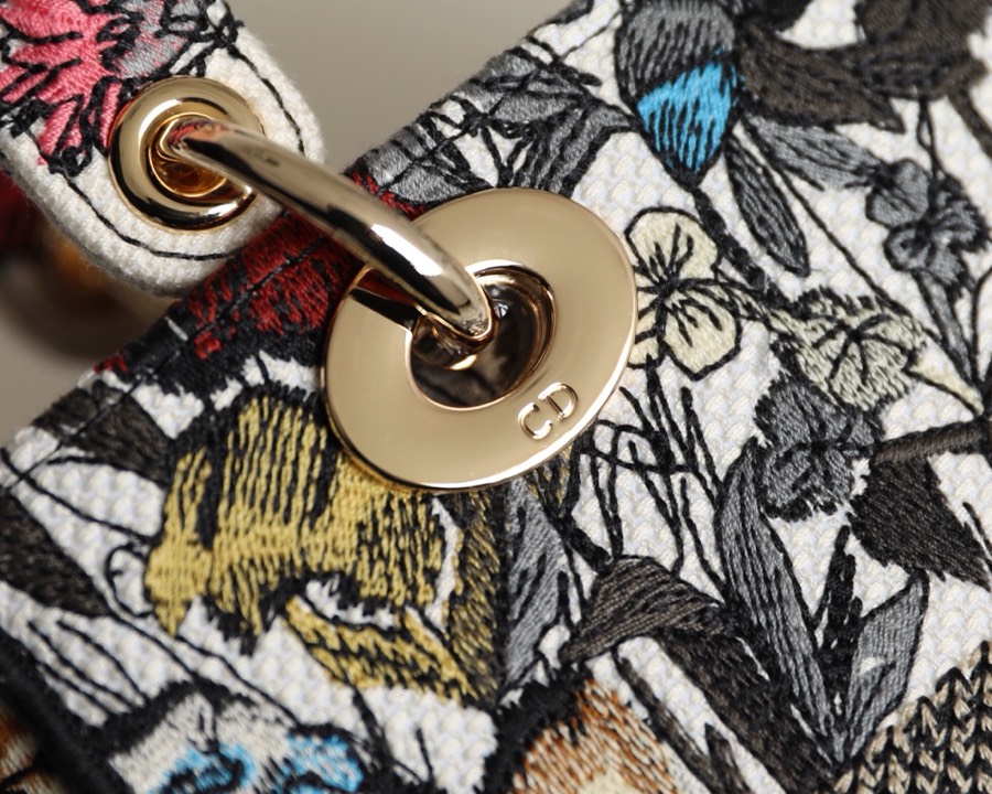 lady D*or bag-24*20*11cm