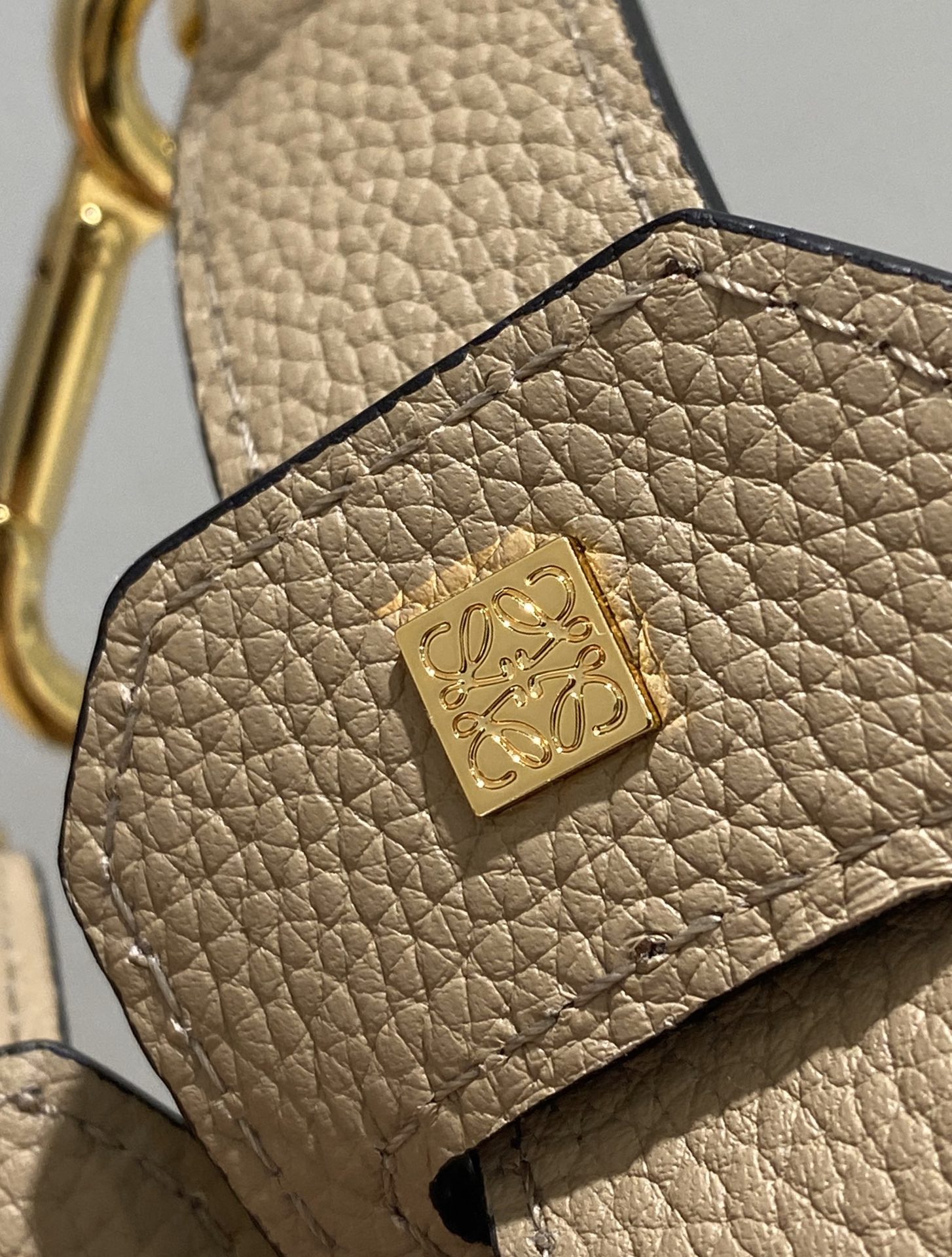 L0ew* puzzle medium bag-29*18*12cm