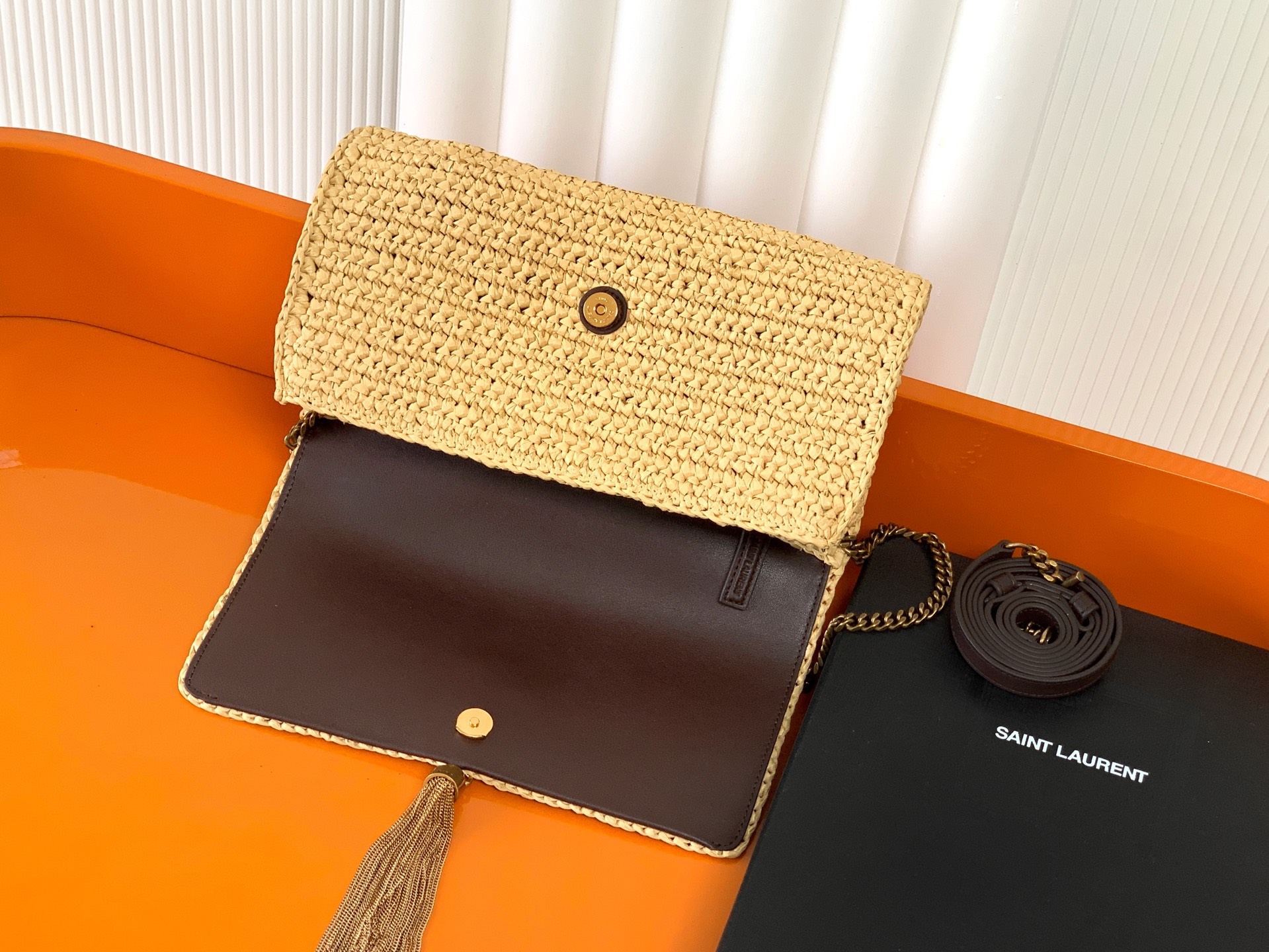 Y51 kate -26x13.5x4.5cm