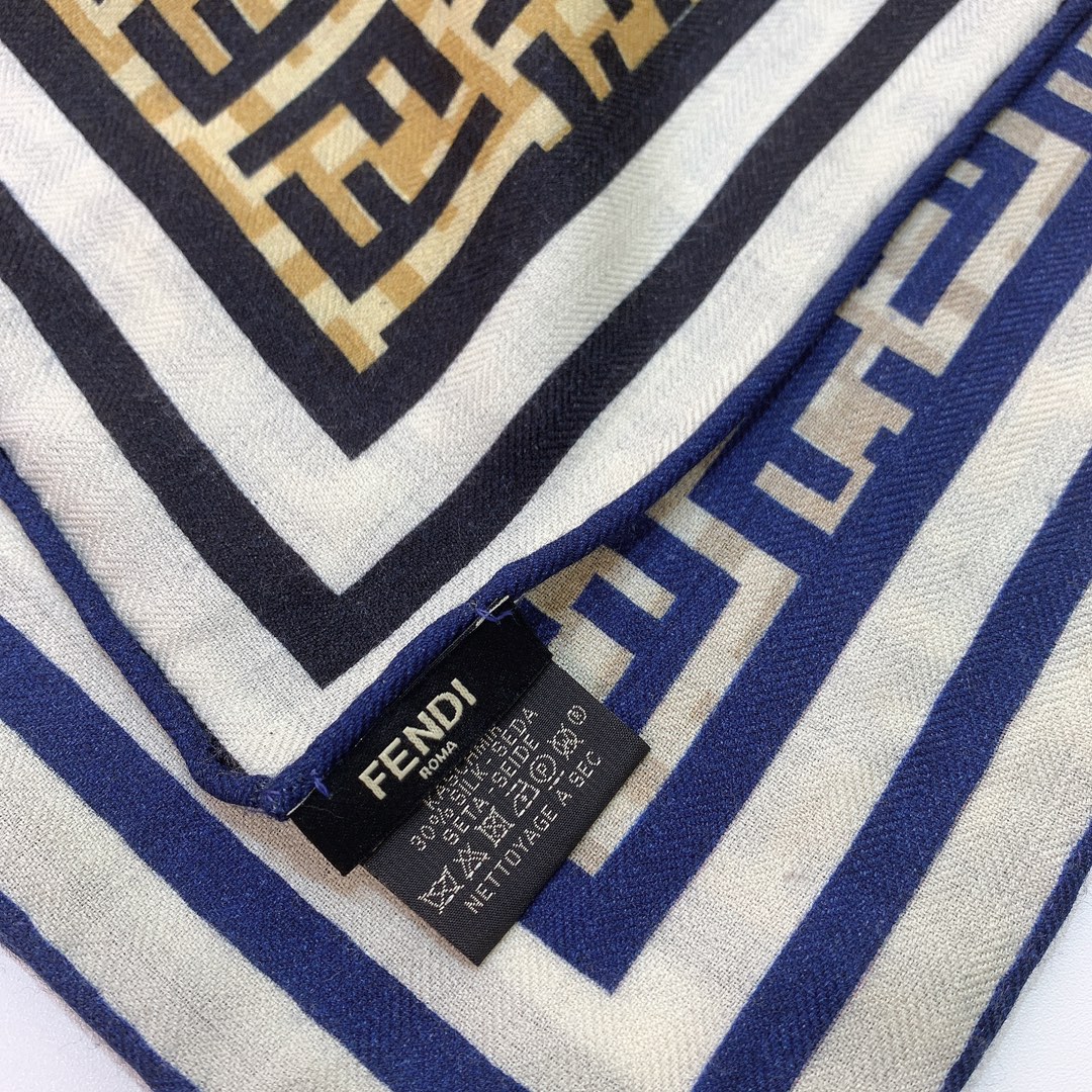 F**di shawls-140x140cm