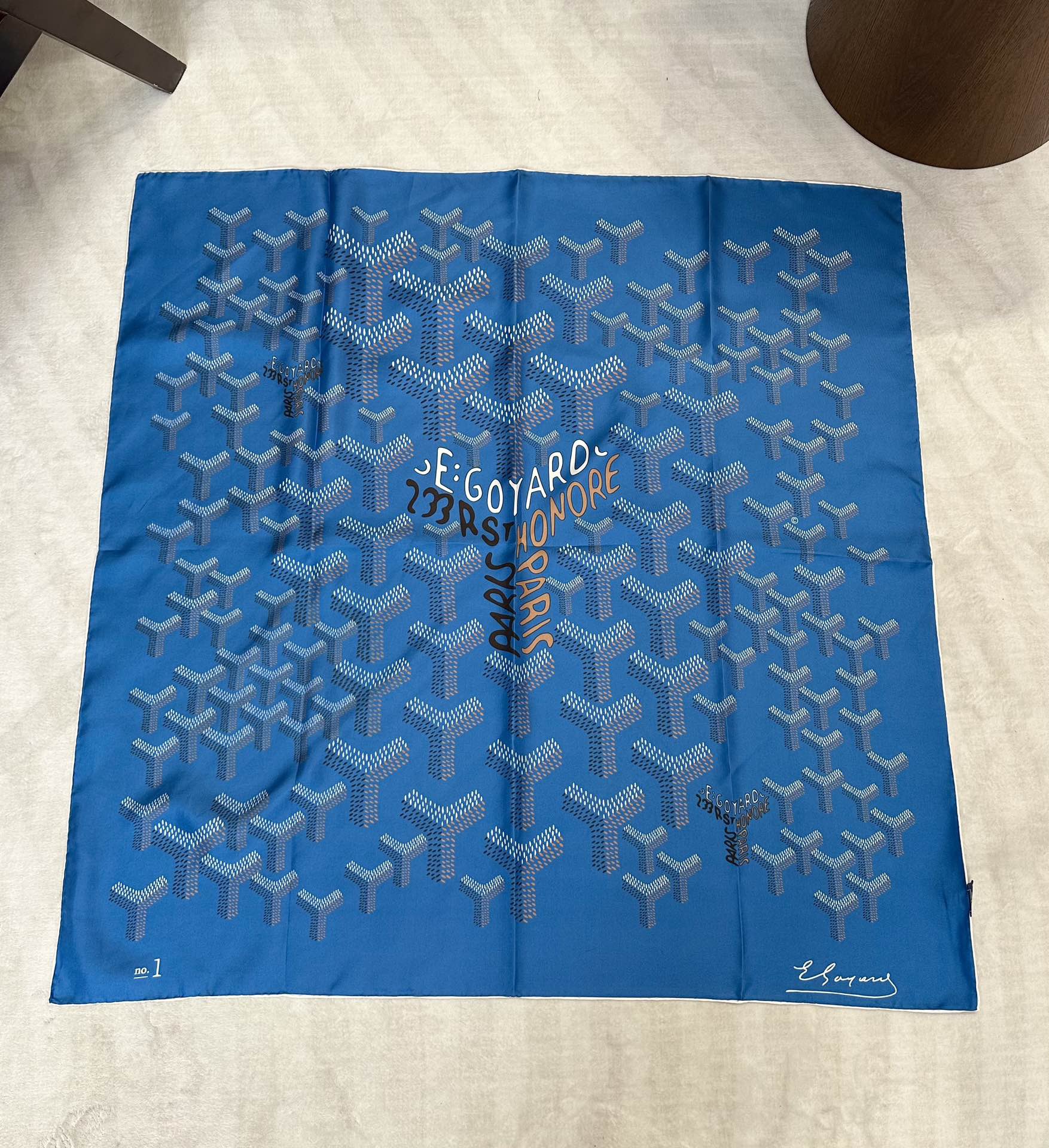 G09ard scarf-90*90cm