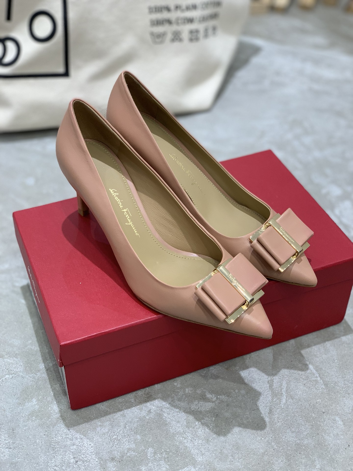 Salvatore Ferragamo-7CM