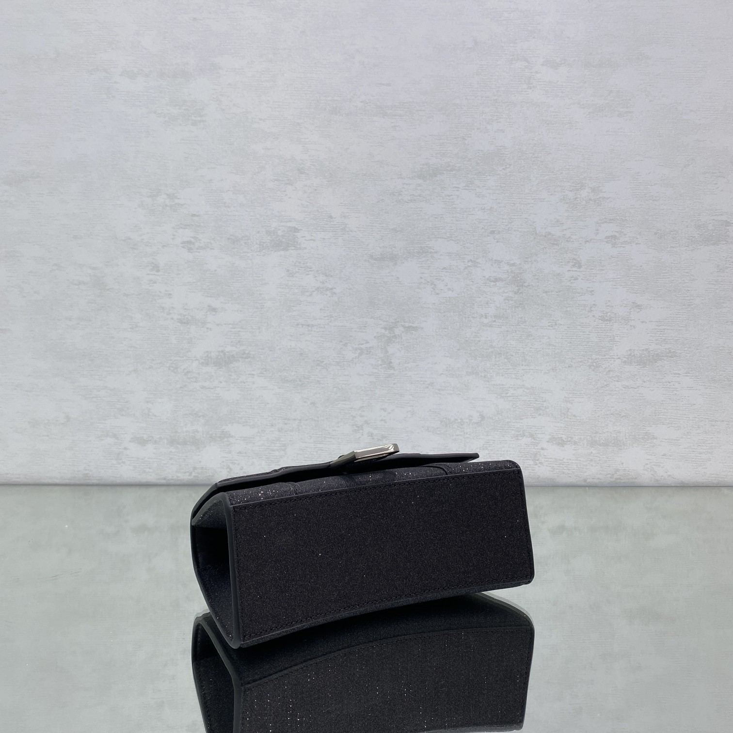 G*u*i&ba*len*cia*ga hourglass bag-19x8x21cm