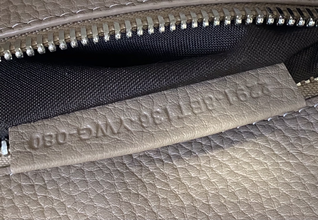 F**di peekaboo handbags