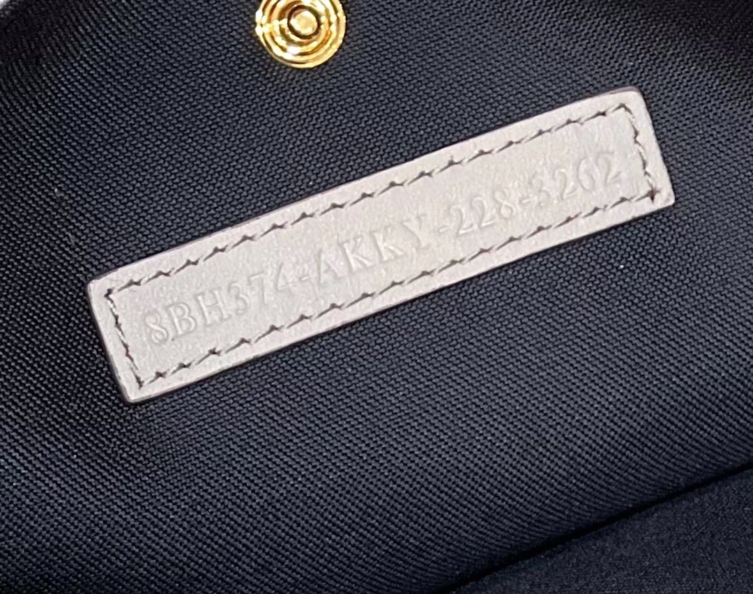 F**di peekaboo-41x16x30cm