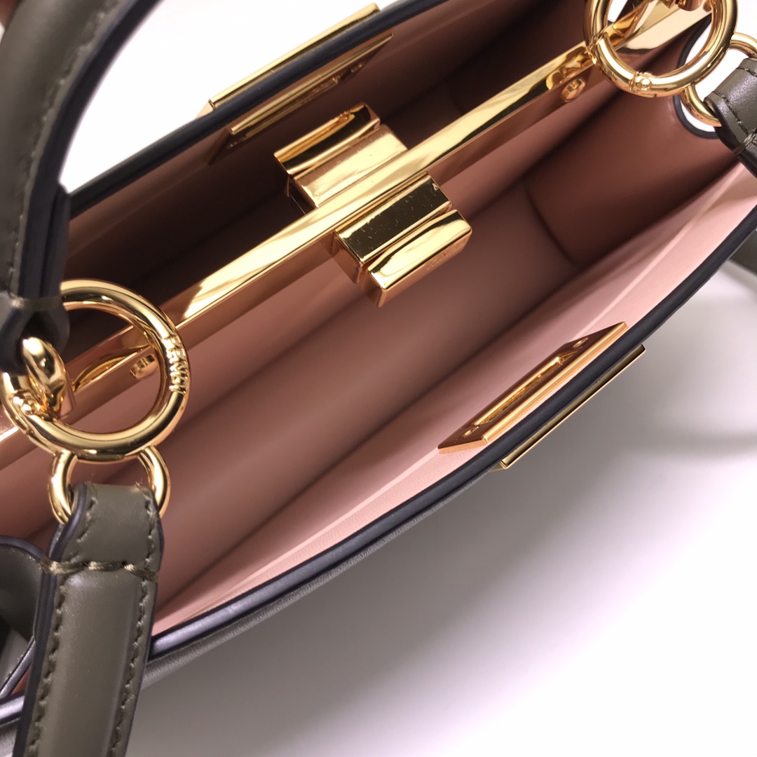 F**di peekaboo-29*12*18.5cm