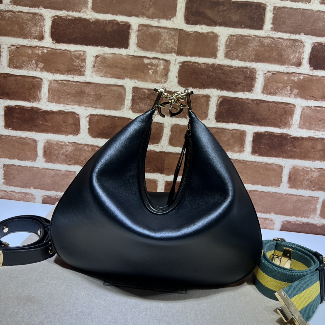 G*u*i attache large shoulder bag-35*32*6cm