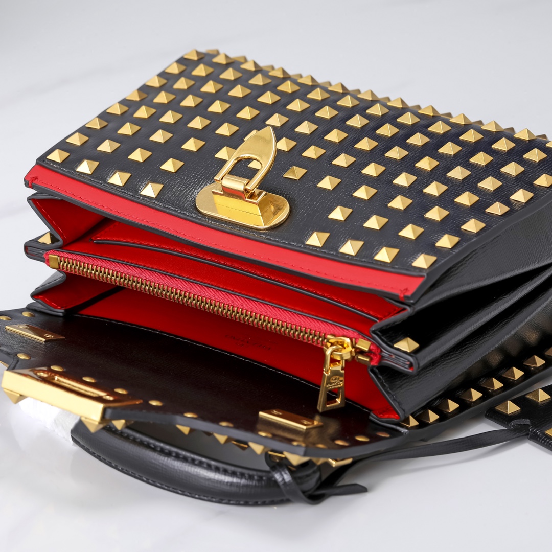 Va1e*ntin0 garavani rockstud alcove-22*17*9cm