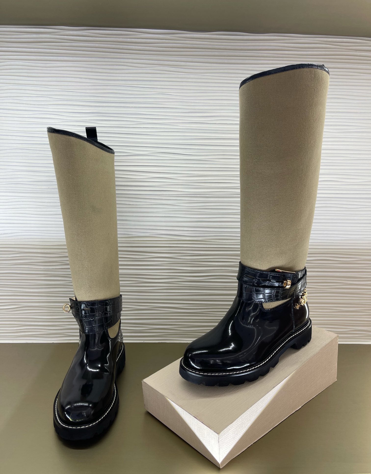 l0*is V*t0n boots（eu35-42）