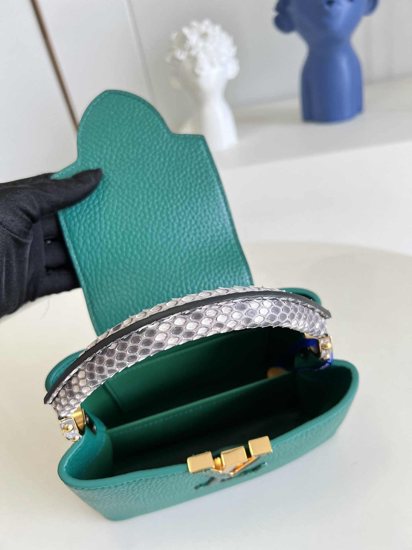 l0*is V*t0n mini capucines handlebag-21*14*8cm