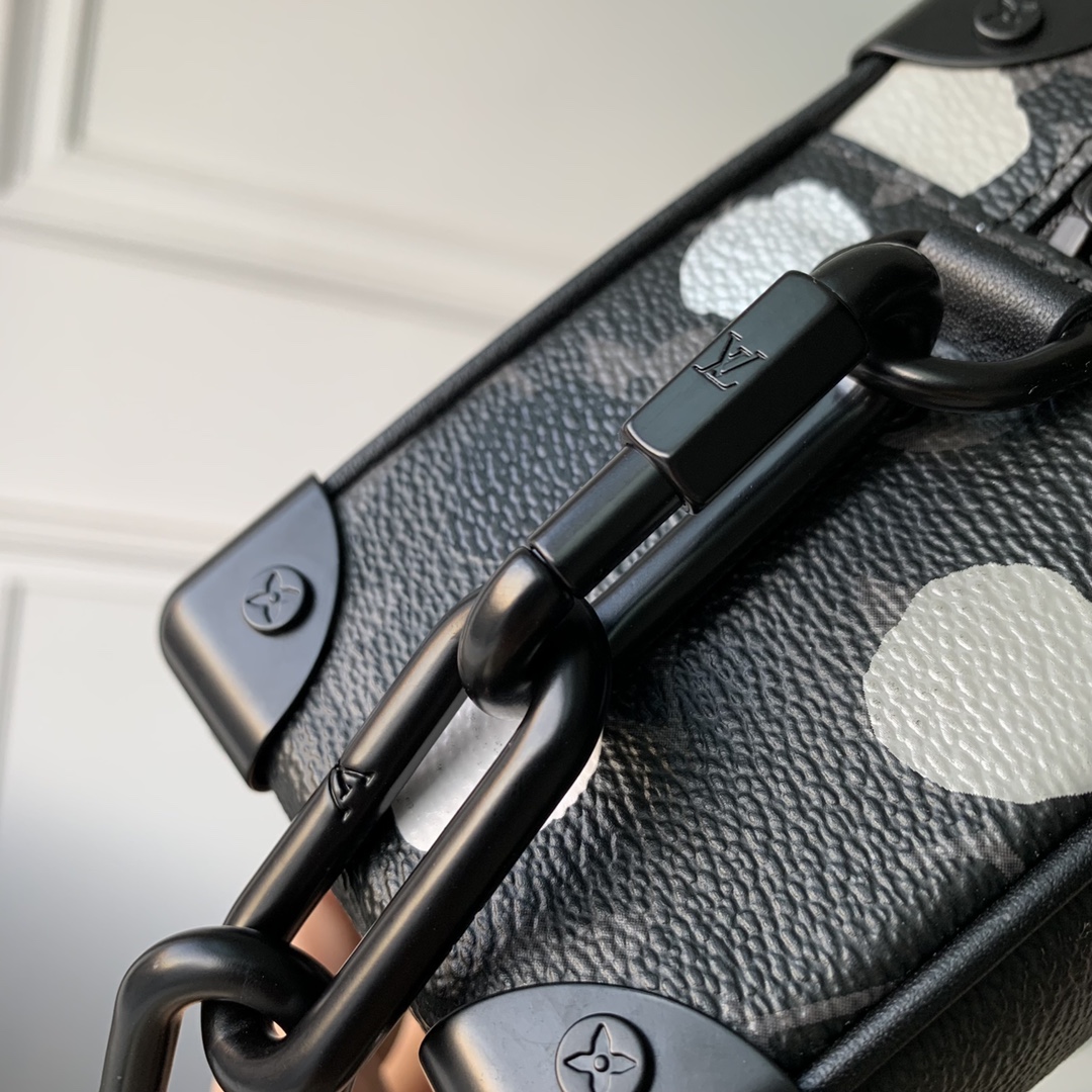 l0*is V*t0n mini soft trunk-m81936 -18*13*8m