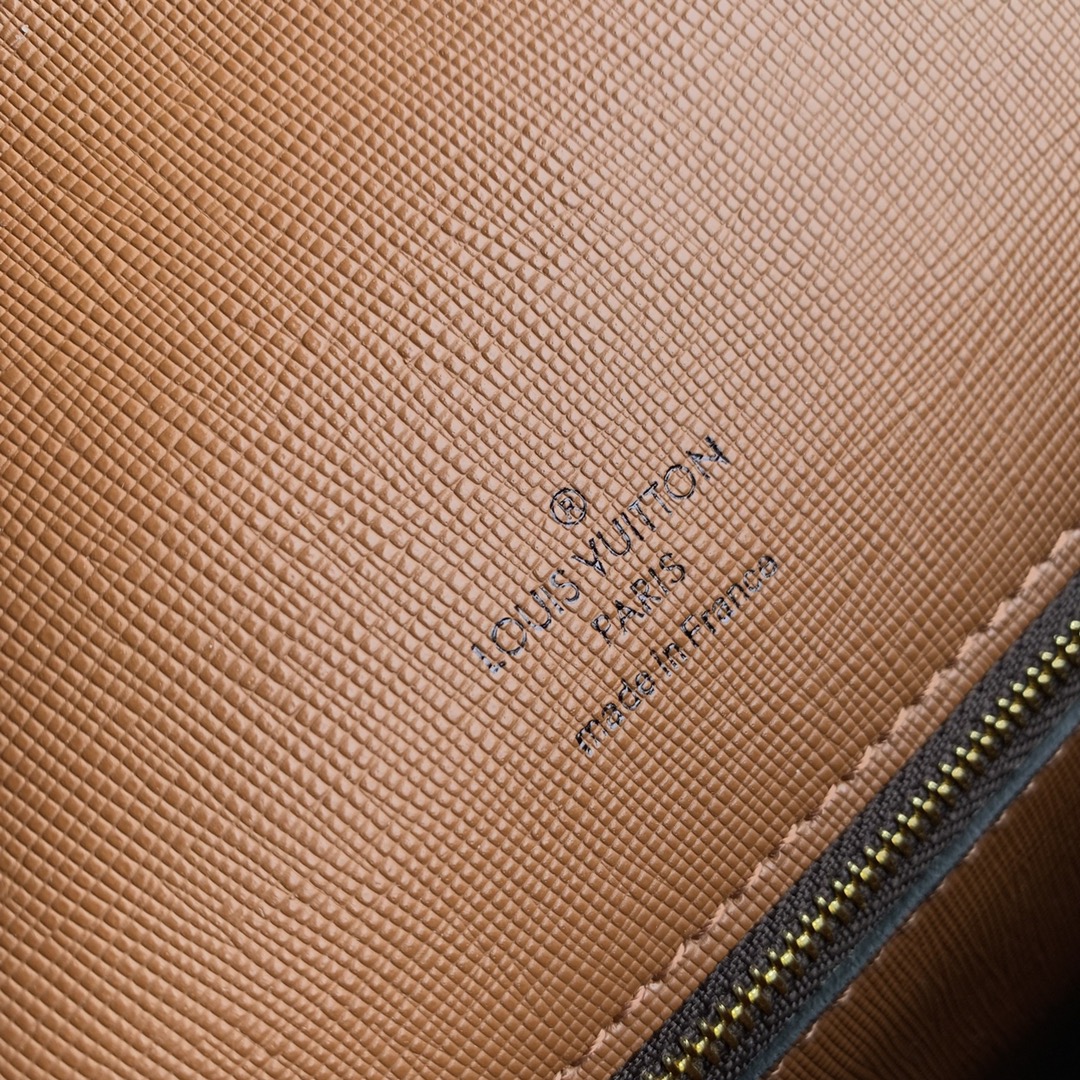 l0*is V*t0n vintage saddle bag-22*24*7cm