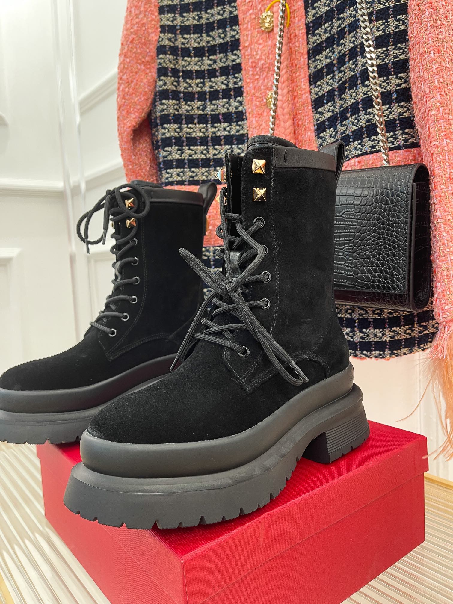 Va1e*ntin0 boots(eu35-41)