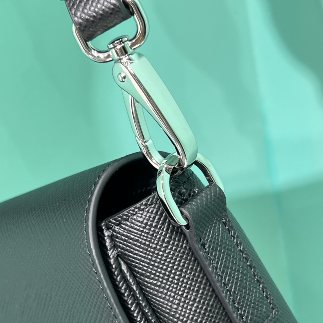 Pra*a crossbody bag-2vd046 -26*18*6.5cm