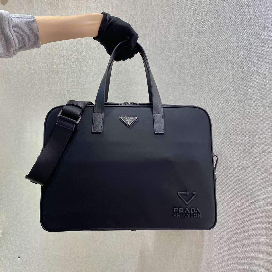 Pra*a 2ve005 briefcase -38*28*6.5cm