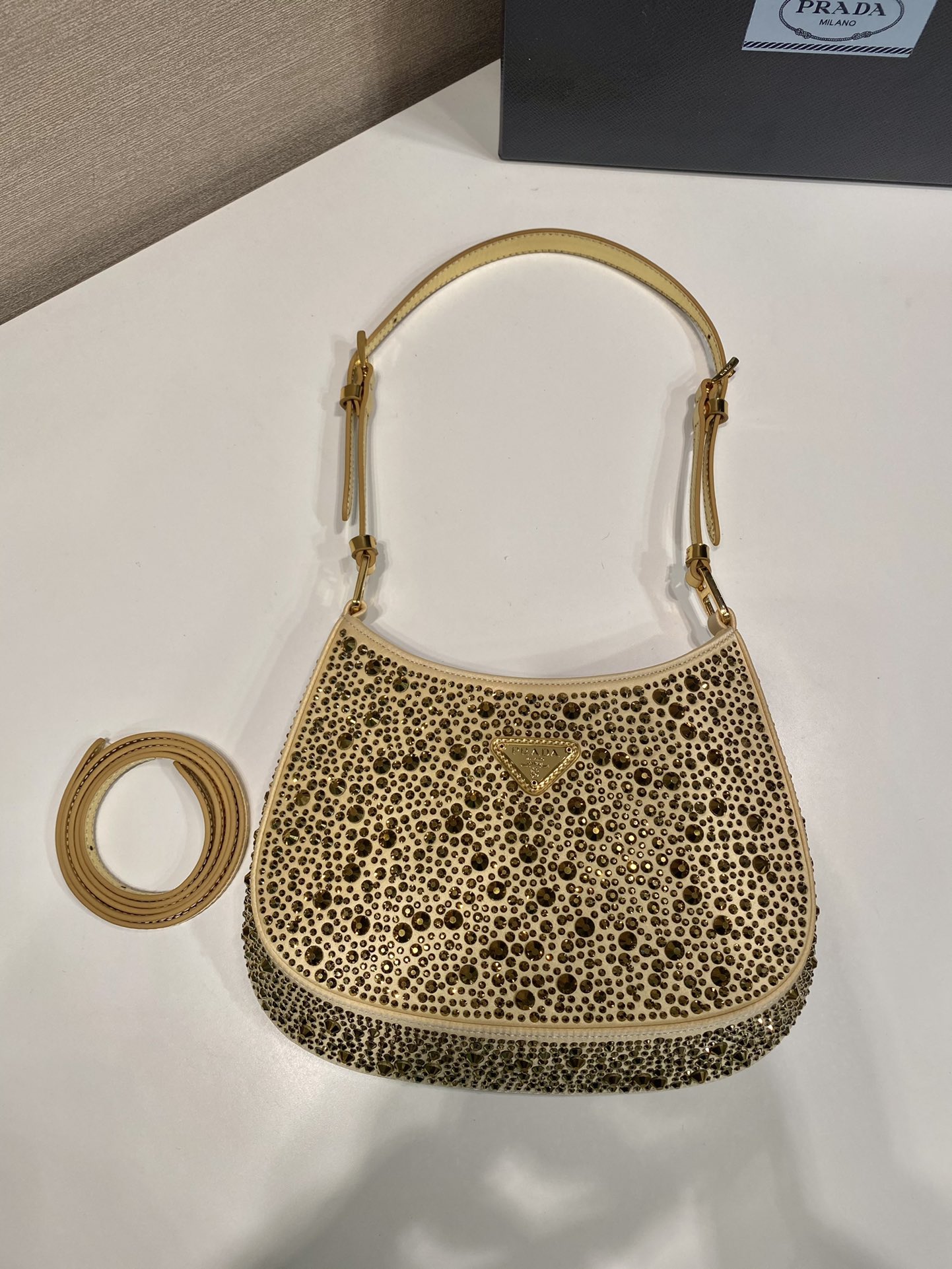 Pra*a cleo 1bc169 shoulder bag-22*18.5*4.5cm