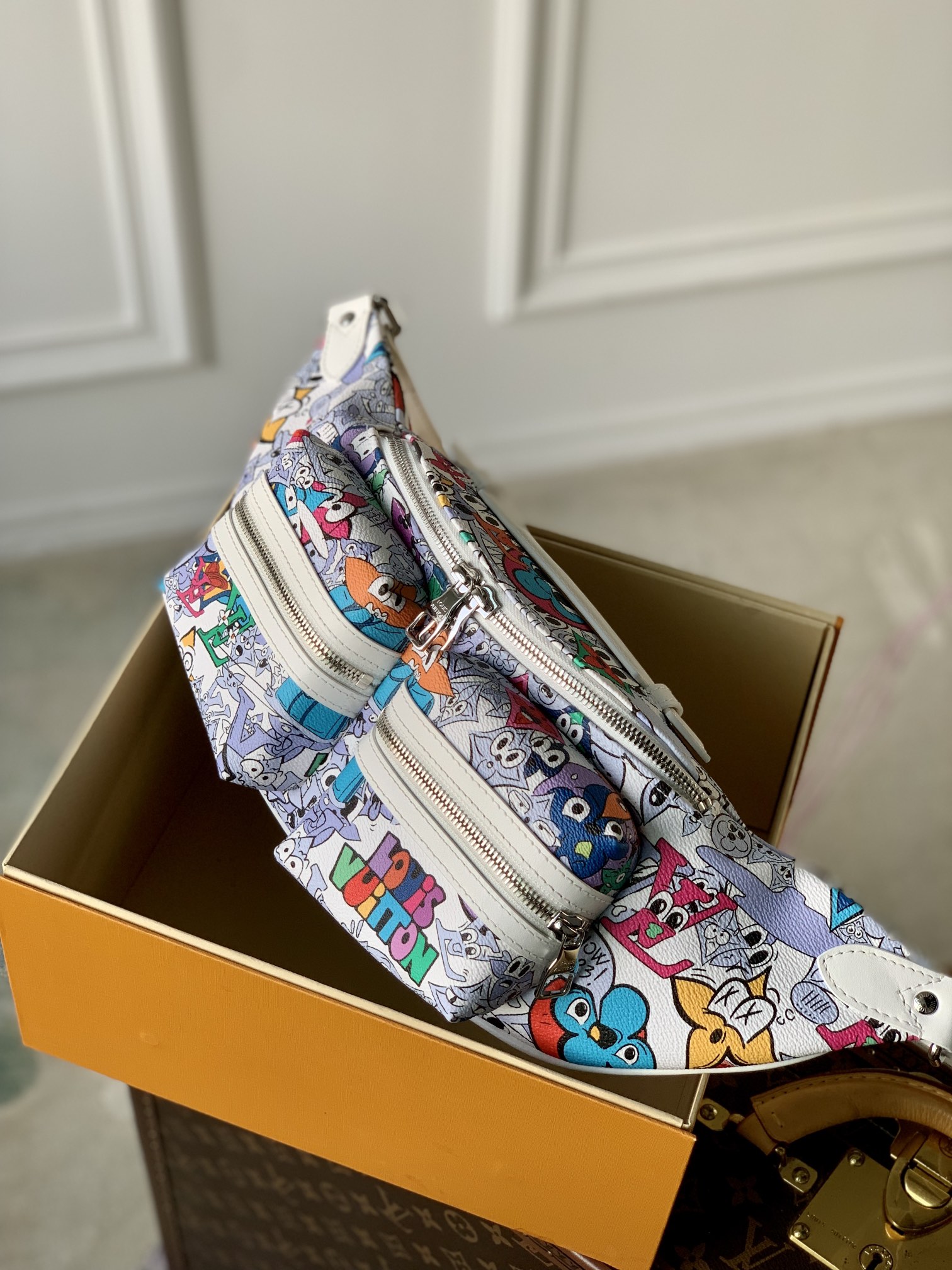 l0*is V*t0n bum bag-m21862-50*15.5 *4cm