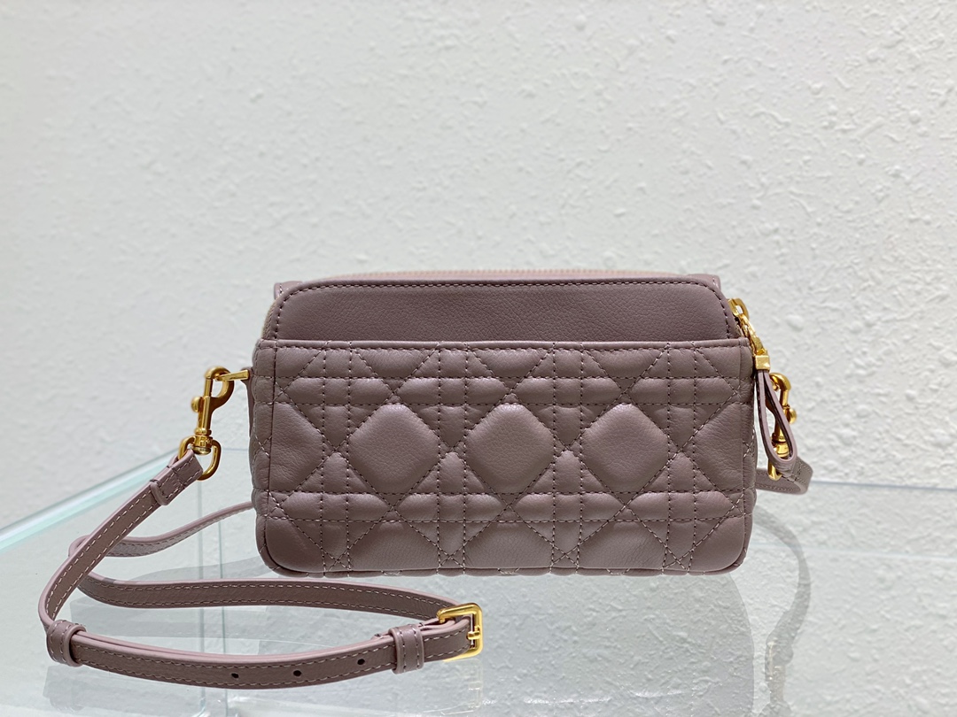 D*or 2023 caro bag-17.5 x 10.5 x 5 cm