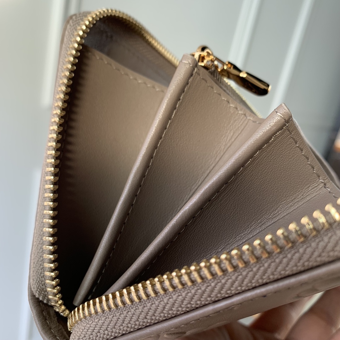 l0*is V*t0n zippy wallet m81763-19.5 10.5 2.5cm