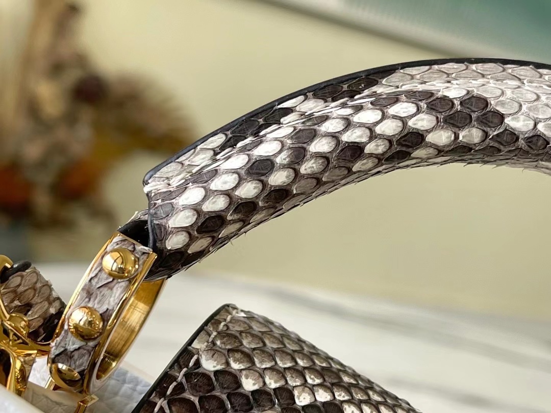 l0*is V*t0n mini capucines handlebag-21*14*8cm