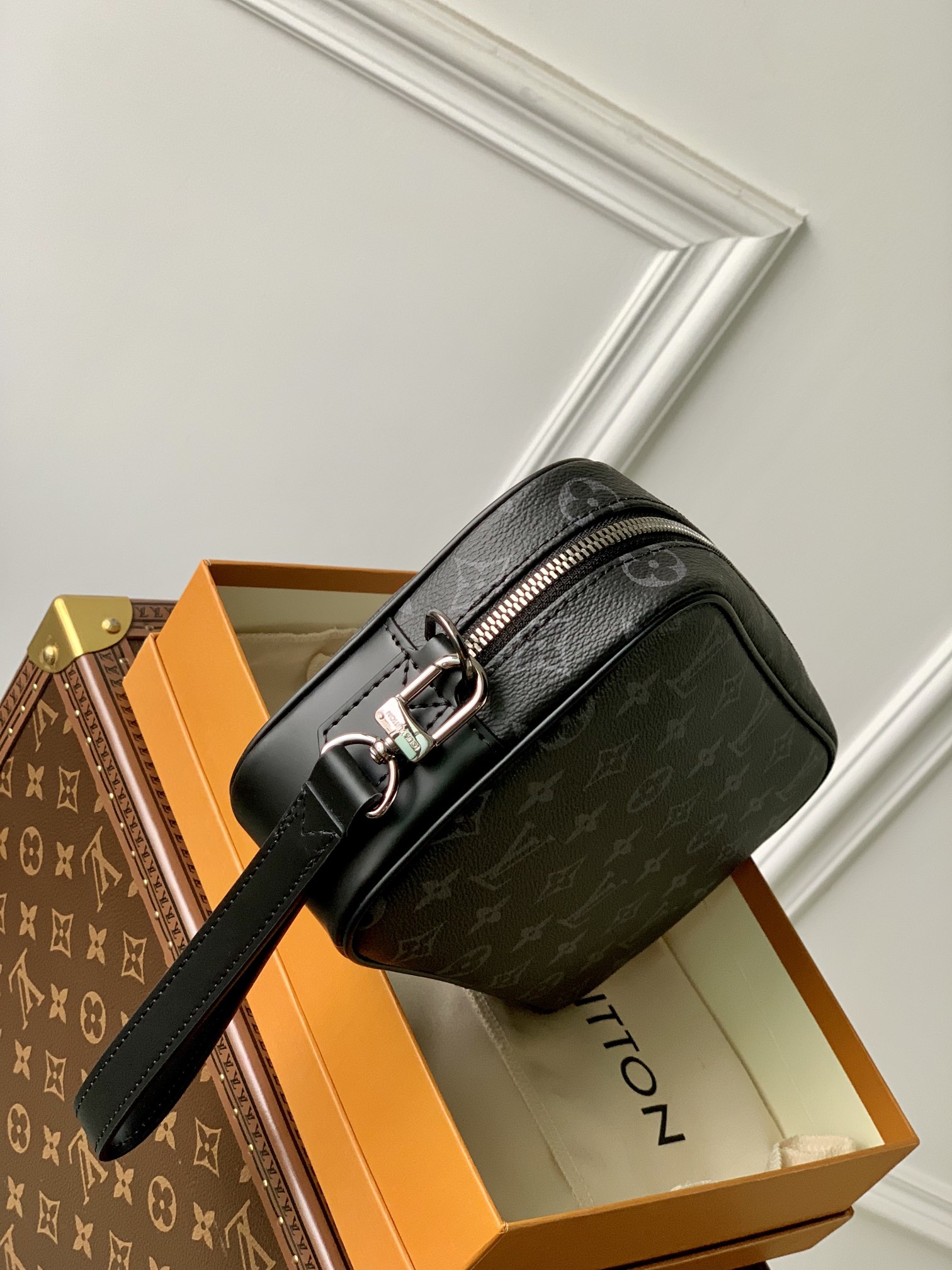 l0*is V*t0n pochette kasai -25 x 15.5 x 6.5 cm