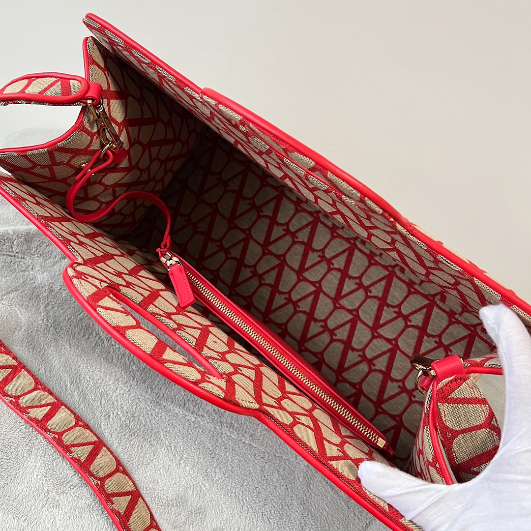 Va1e*ntin0 garavani la troisième toile iconographe -40*25*17cm