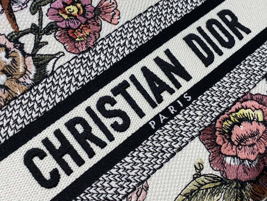 lady D*or handle bag-24cm