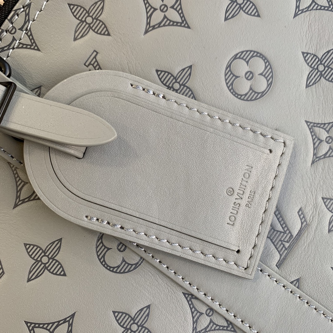 l0*is V*t0n keepall bandouliÈre- 50 x 29 x 23cm