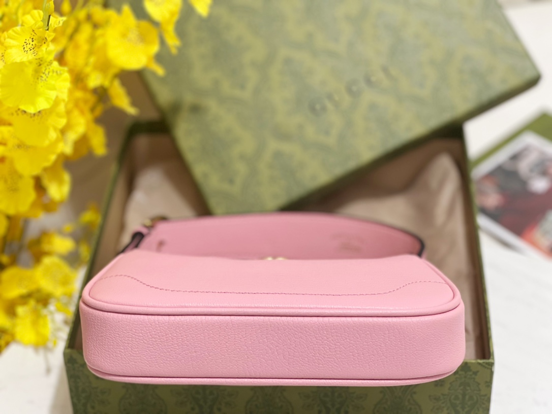 G*u*i aphrodite bag-21*12*4cm