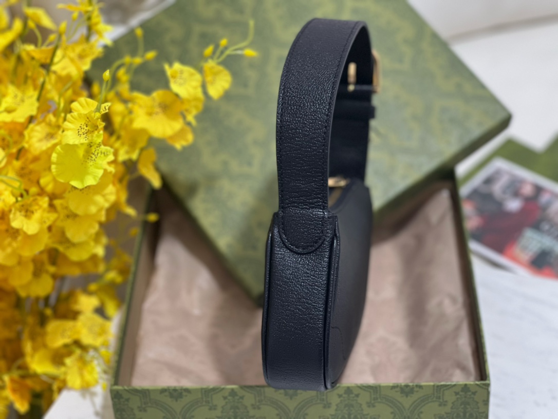 G*u*i aphrodite bag-21*12*4cm