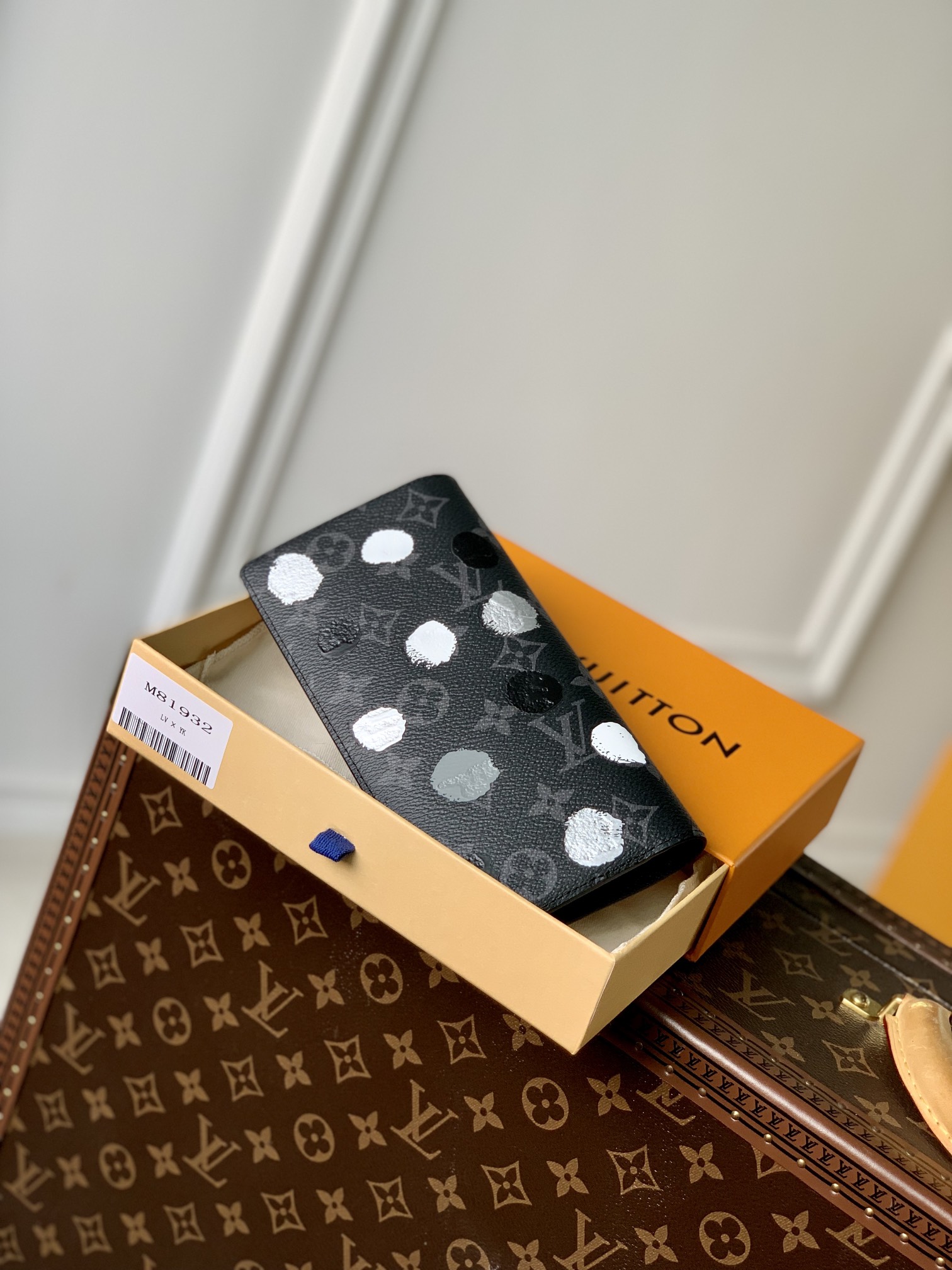 l0*is V*t0n wallet m81980-19 x 10.5 x 2 cm