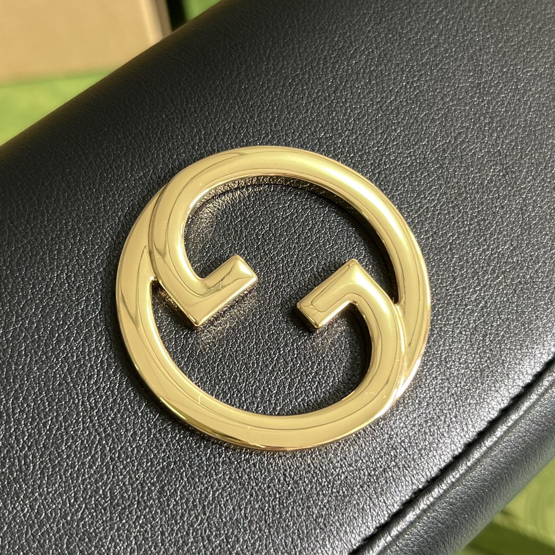 G*u*i blondie shoulder bag-21x10.5cm