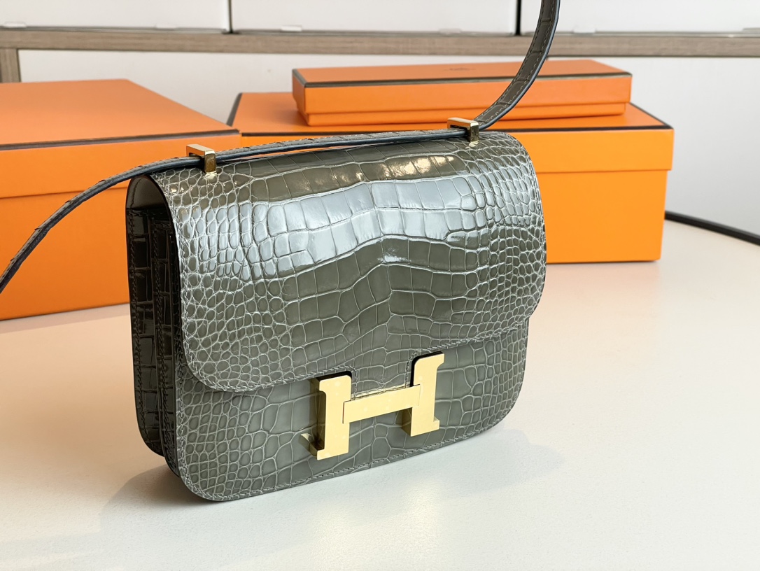 H**mes constance-19cm