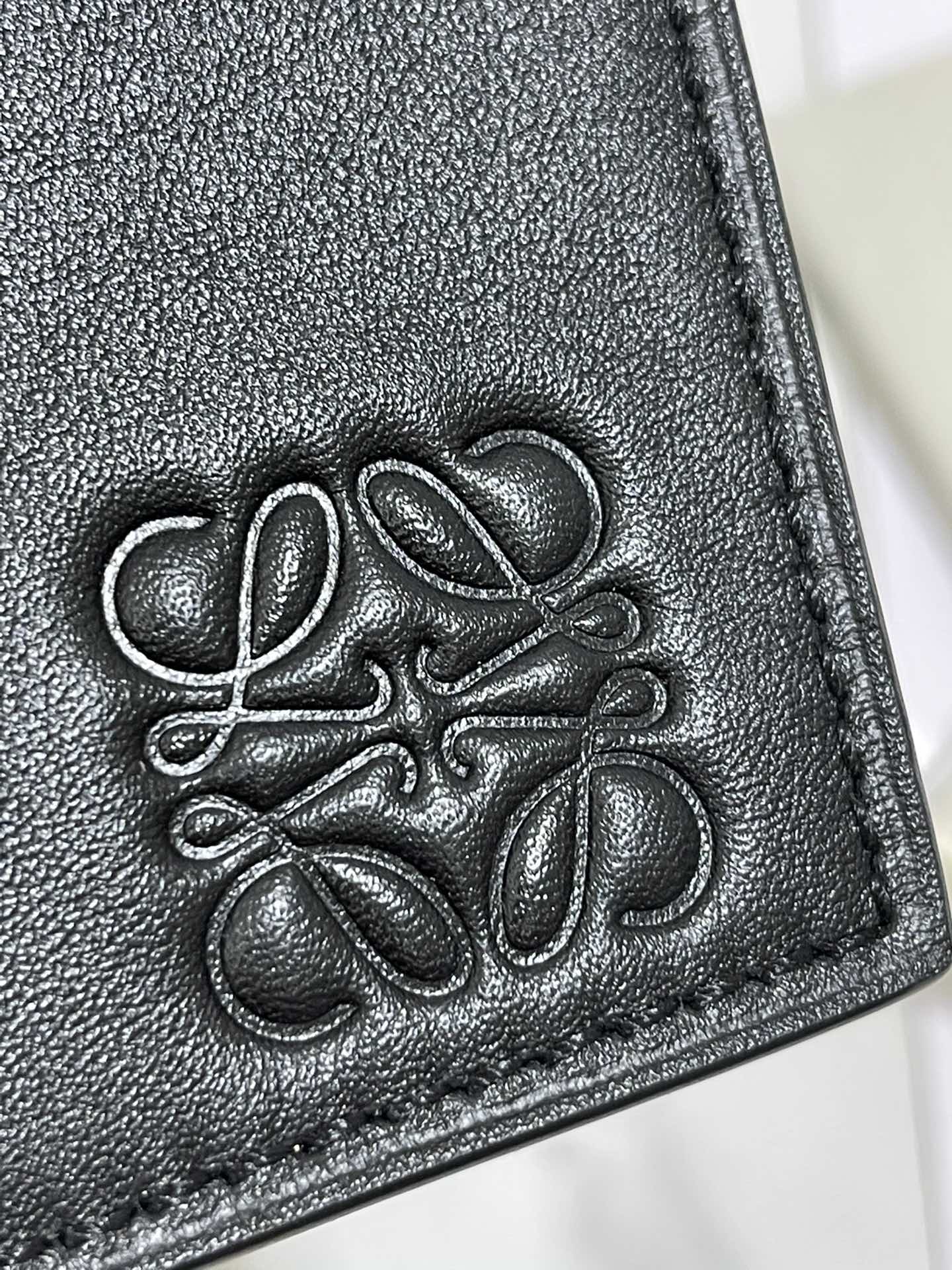 L0ew* hobo bag-33.5*16.5*24cm