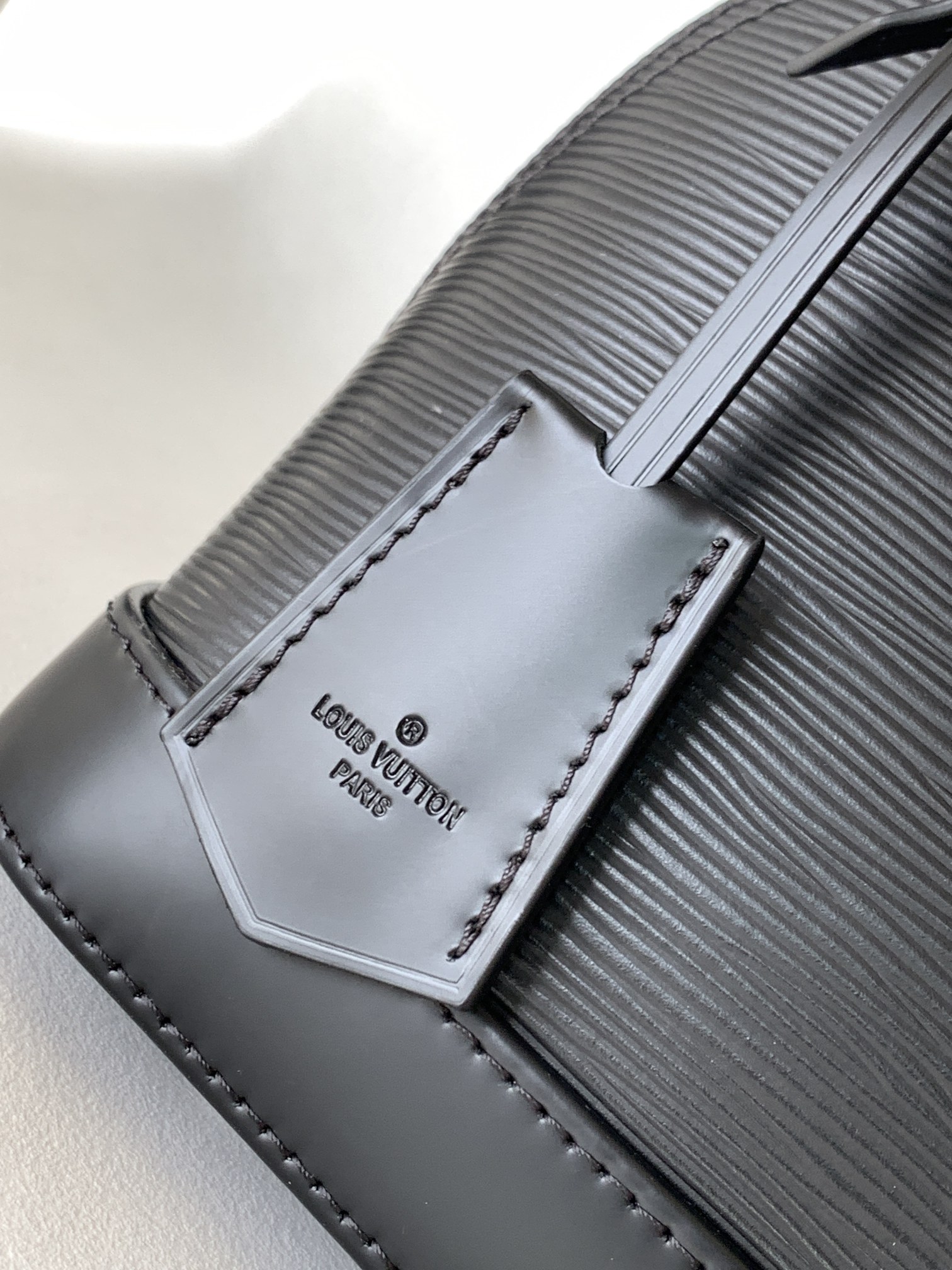 l0*is V*t0n m41327 alma bb-25*19*12cm