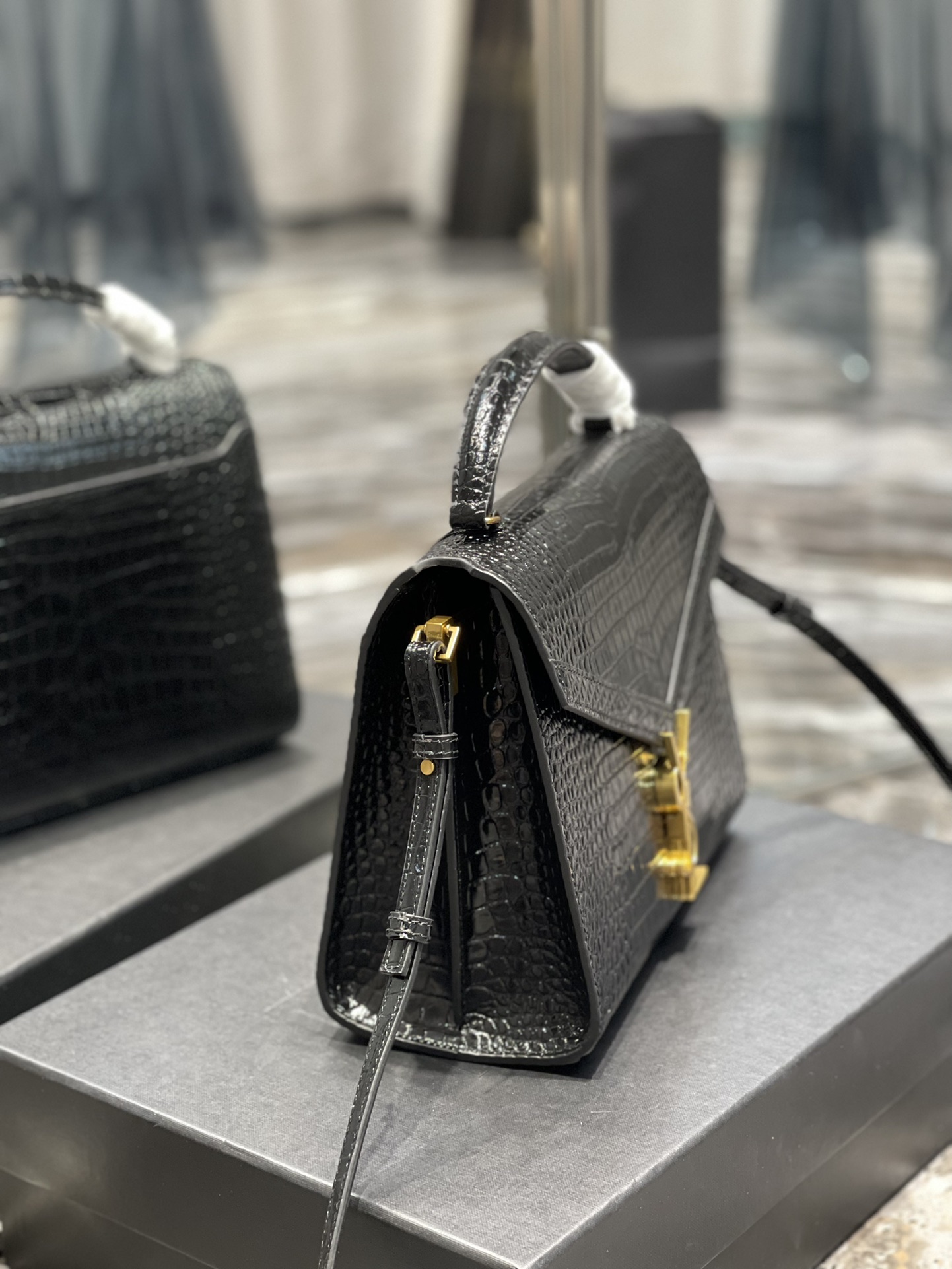 Y*L cassandra bag-24.5×20×11.5cm