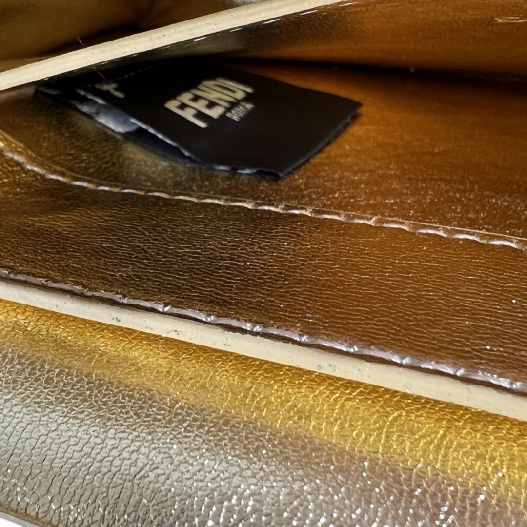 F**di peekaboo-27x21x9.5cm