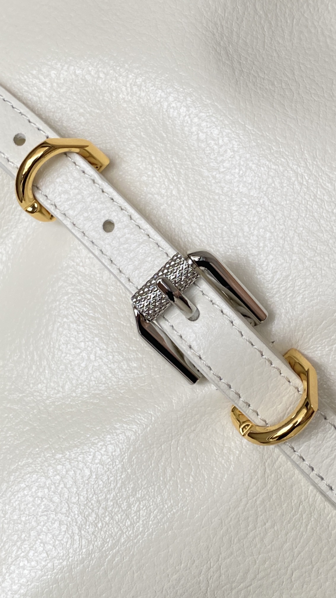 G1uenchy voyou tote-40*27*6.5cm