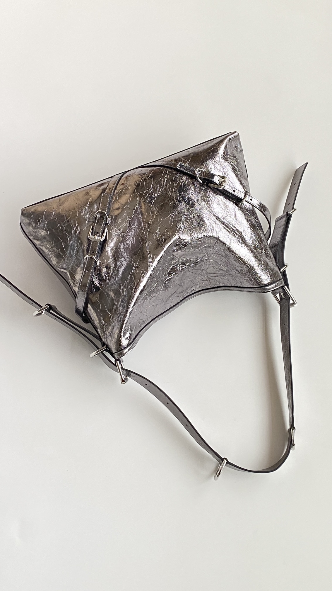 G1uenchy voyou tote-40*27*6.5cm