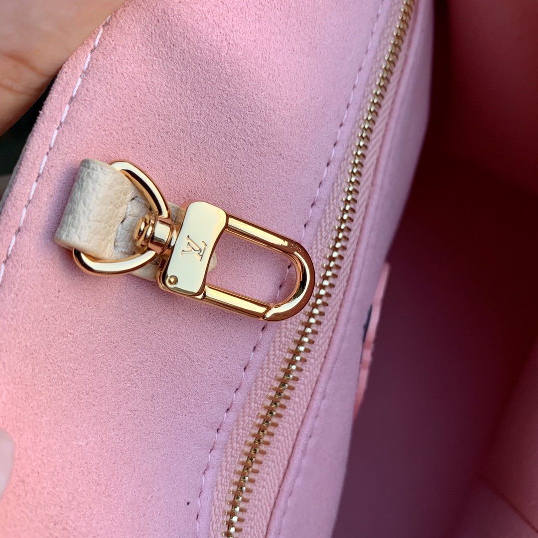 l0*is V*t0n onthego handbag- m21732-25*19*11.5 cm