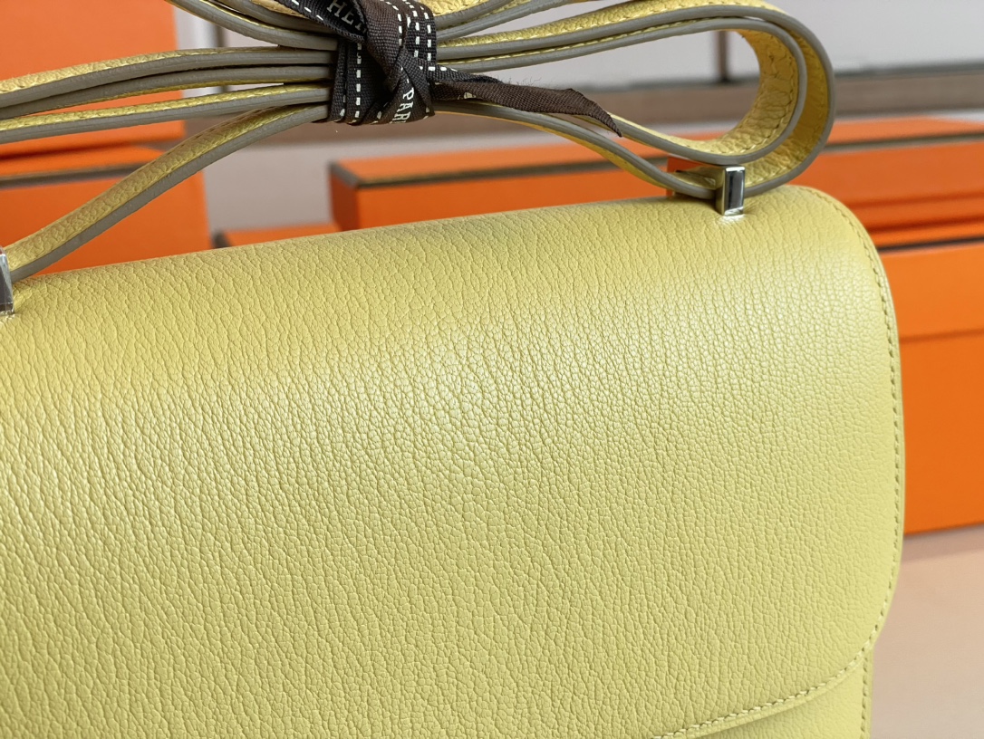 H**mes constance-19cm