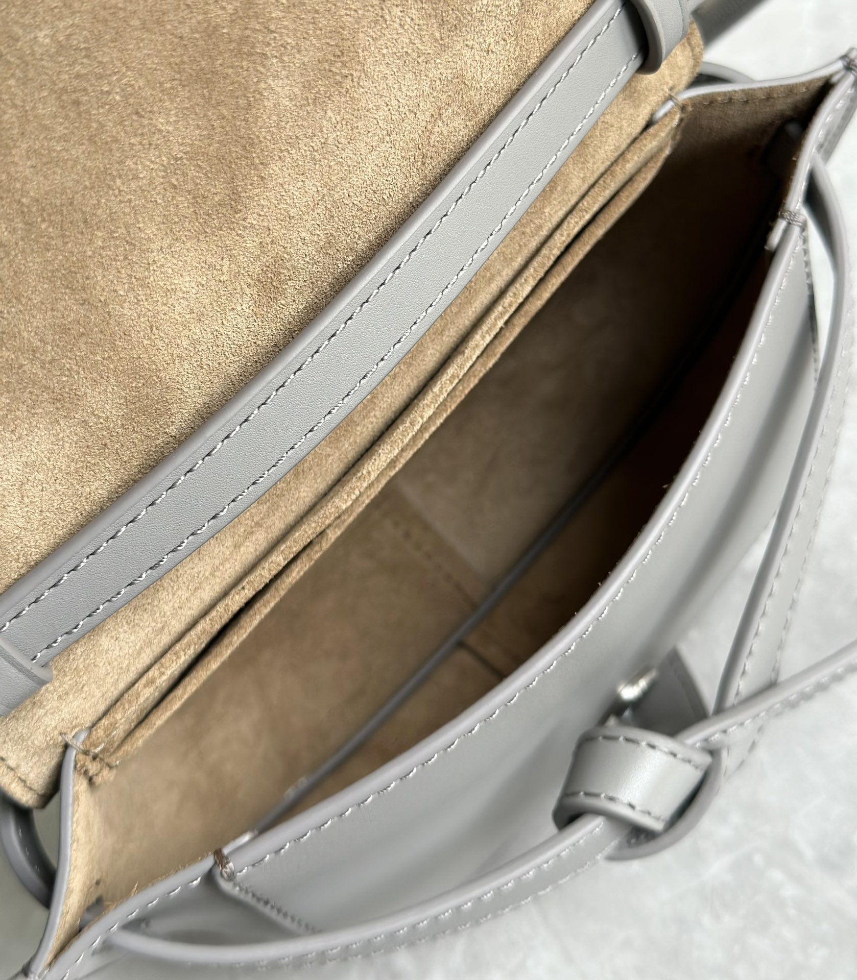 L0ew* mini gate dual bag-21*12.5*9cm