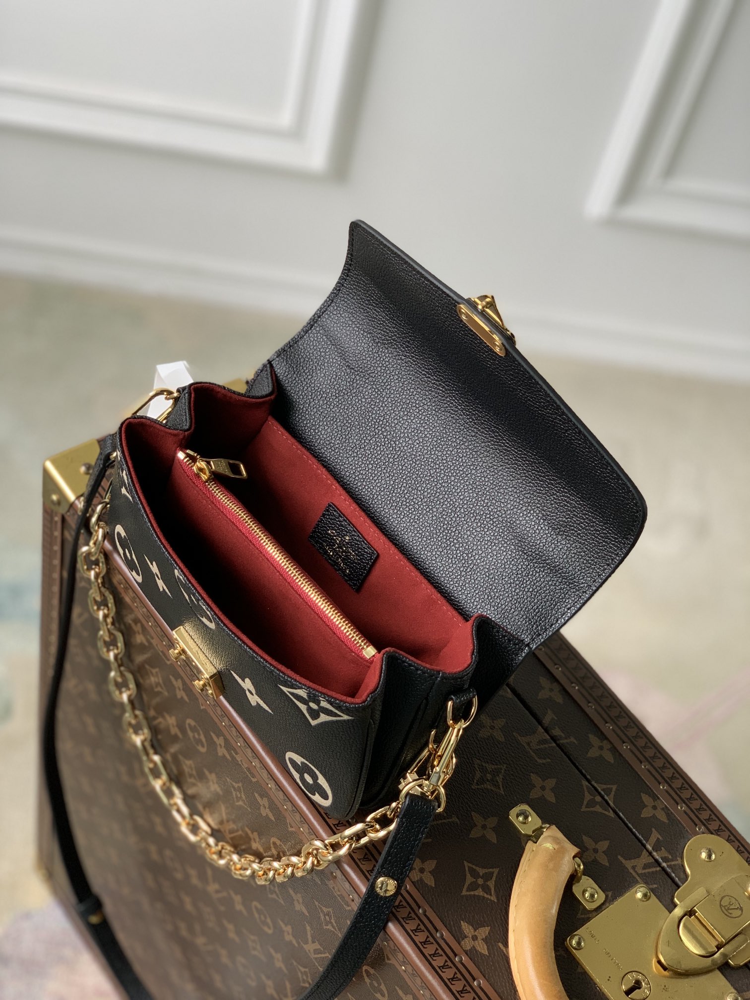 l0*is V*t0n pochette metis east west handbags- 21.5 x 13.5 x 6cm